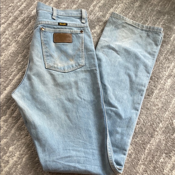 Wrangler Denim - Classic Light Blue Denim Jeans